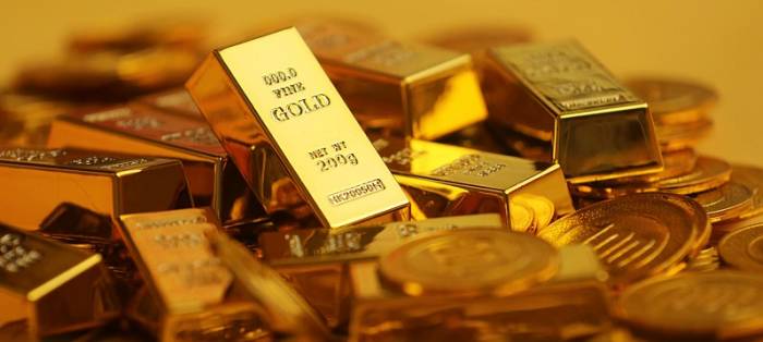 Mixed US-EU Stocks; Gold Peaks, Falls; Silver Down 2%; Oil Rises Slightly